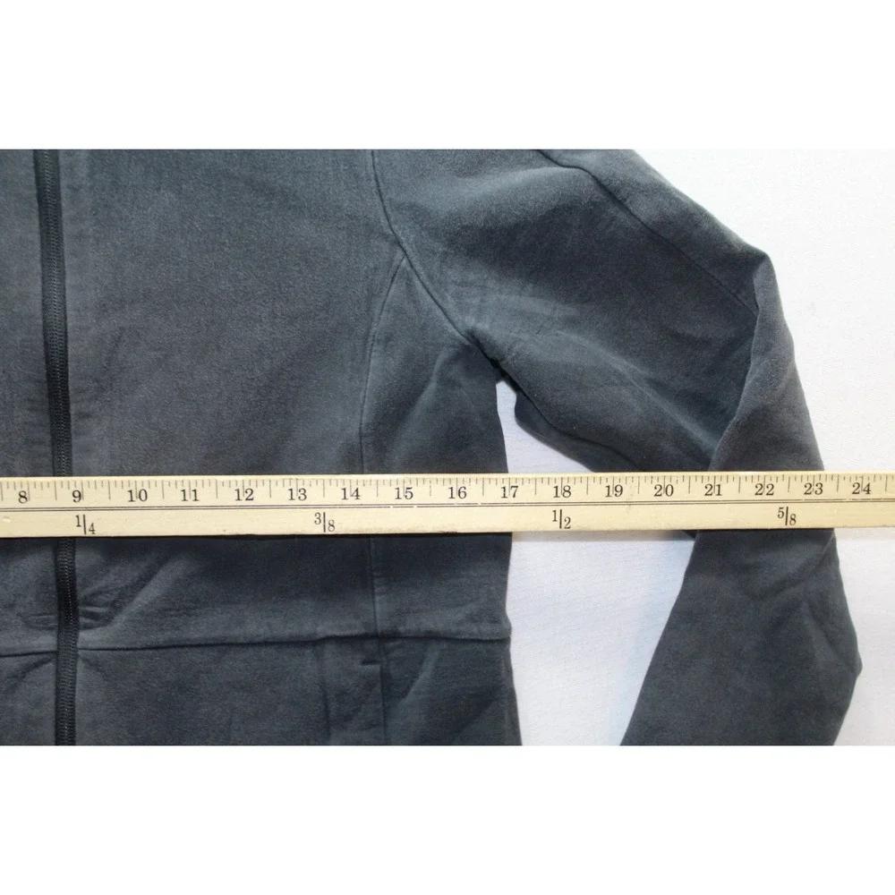 Lululemon Athletic Jacket Womens 6 Gray Good Full Zip Mock Neck Logo Long Sleeve